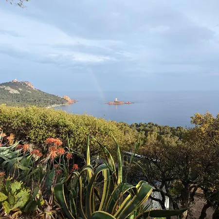 ホリデーパーク Vue Okpl Saint-Raphaël